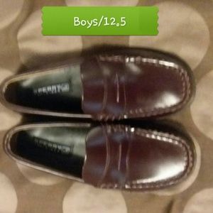 Boys Sperry's